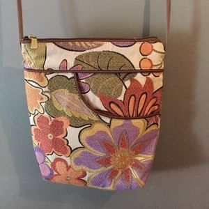 Danny K Women's Tapestry Zipper Purse